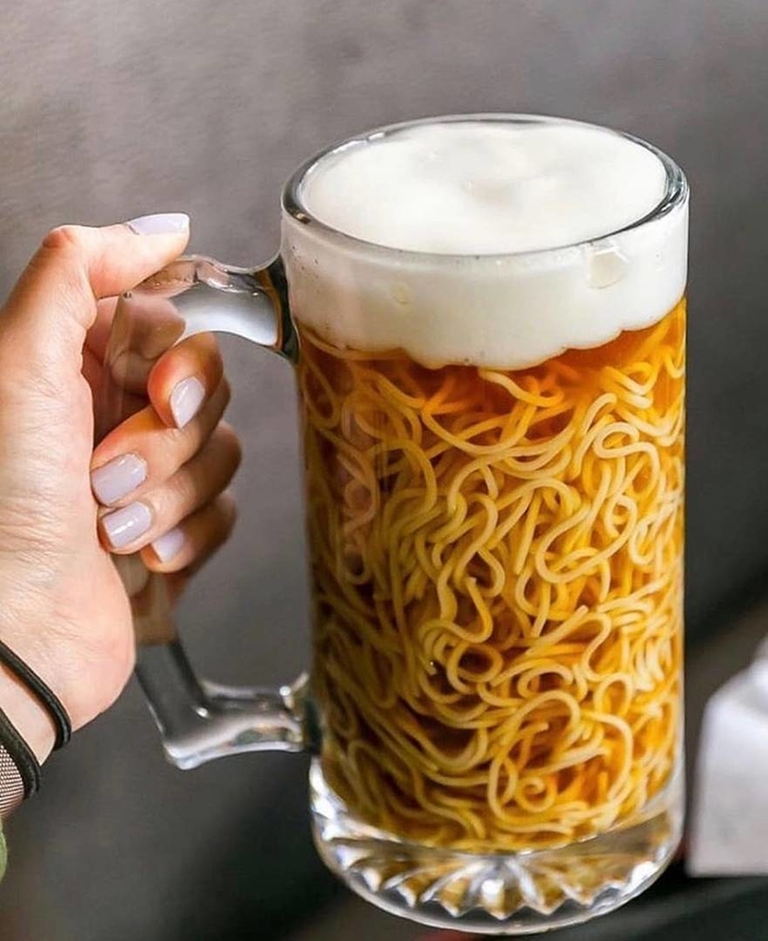 Bạn đã thử các món ăn quái dị mới xuất hiện trong năm 2018 này chưa
