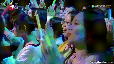 Biểu cảm khó xử của Ngô Diệc Phàm khi gặp phải thí sinh hát nhạc EXO