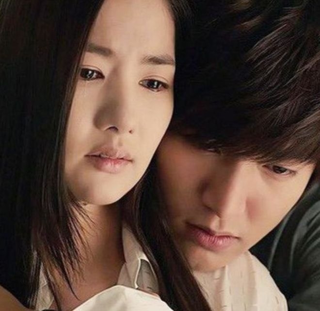 Chỉ vì chiếc váy cưới mà chồng tương lai quát tôi trước mặt bao người