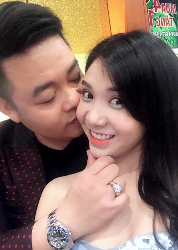 Chia tay và 1001 câu chuyện ồn ào của sao Việt