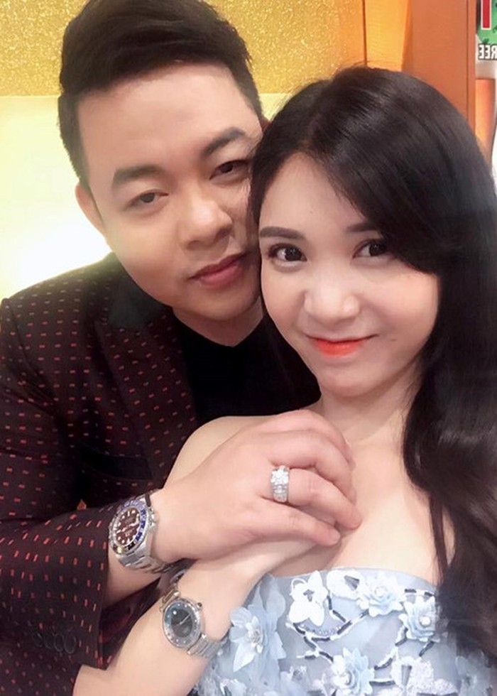 Chia tay và 1001 câu chuyện ồn ào của sao Việt