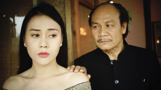 Choang voi bang gia quang cao tren truyen hinh: Quynh bup be van chao thua truoc phim nay