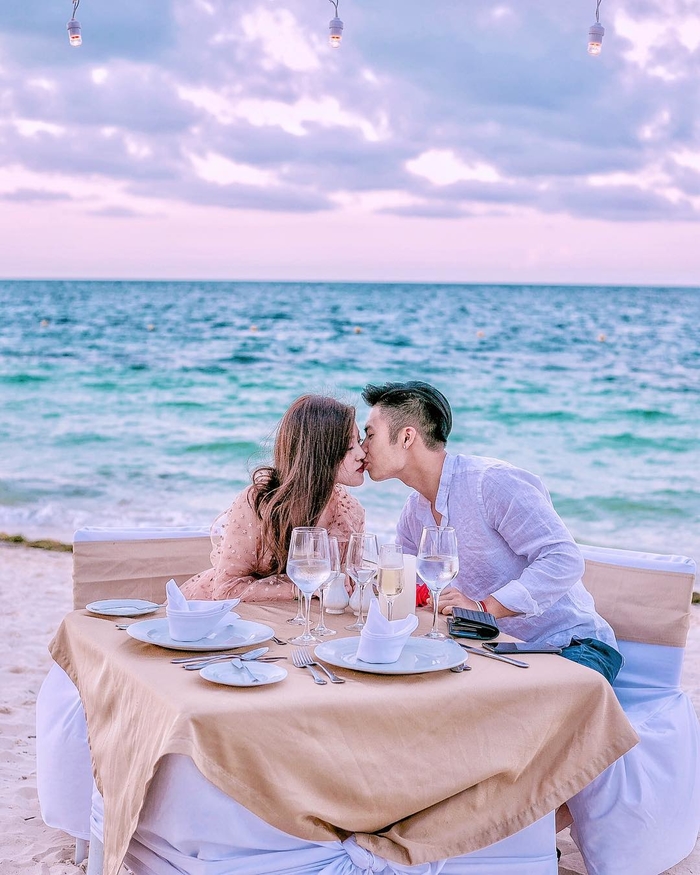 Chuyện tình yêu của 12 cung hoàng đạo trong tháng 11 này có gì mới?