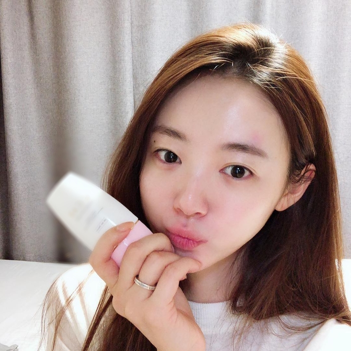 Còn chờ gì mà không từ bỏ 5 thói quen khiến làn da bóng nhờn hơn này?