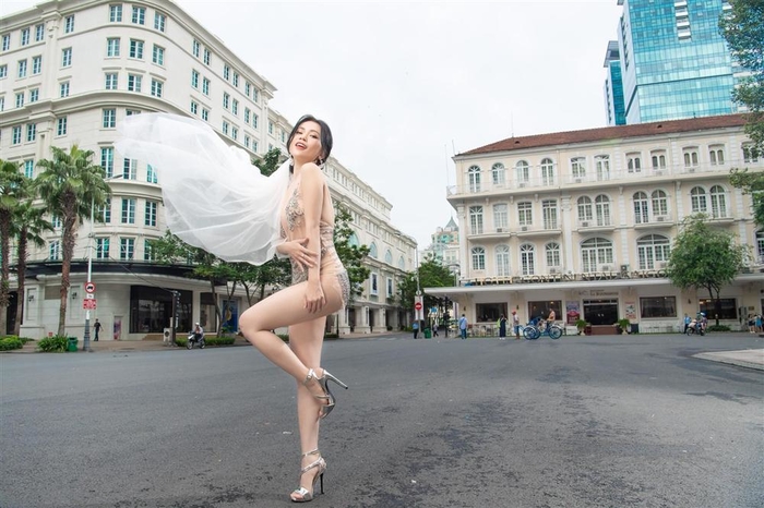 Cung dien vay xuyen thau: Ke bị che re tien, nguoi duoc cong chung tan thuong