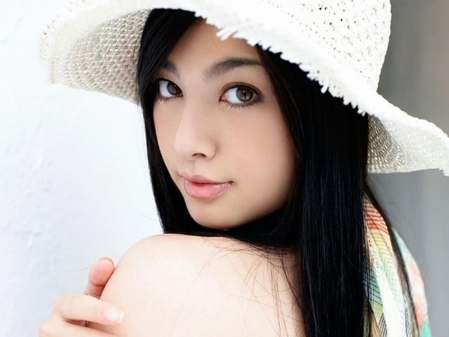 Cung như Quynh bup be, cuôc song sau khi giai nghe cua cac dien vien JAV Nhat kha trac tro