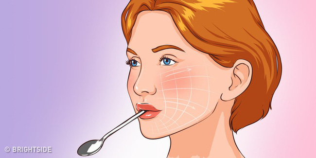 Những động tác massage cơ bản cứu nguy cho da mặt chảy xệ