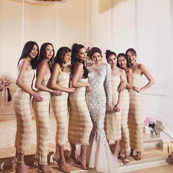 Dàn phù dâu cực xinh trong đám cưới ở Thái Lan gây sốt Instagram