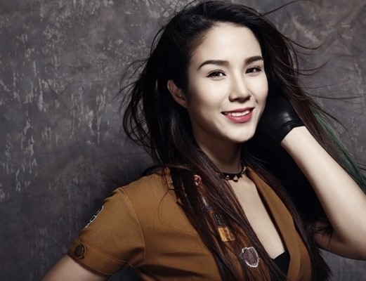 Đang đẹp rạng ngời, dàn nghệ sĩ Việt bỗng dưng hóa thảm họa thẩm mỹ