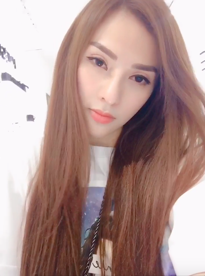 Đang đẹp rạng ngời, dàn nghệ sĩ Việt bỗng dưng hóa thảm họa thẩm mỹ