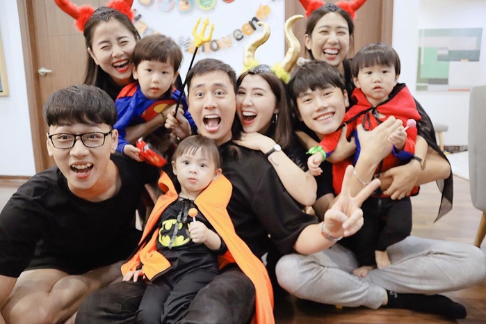 Đón Halloween cùng 3 siêu anh hùng nhí đến từ 3 hot family