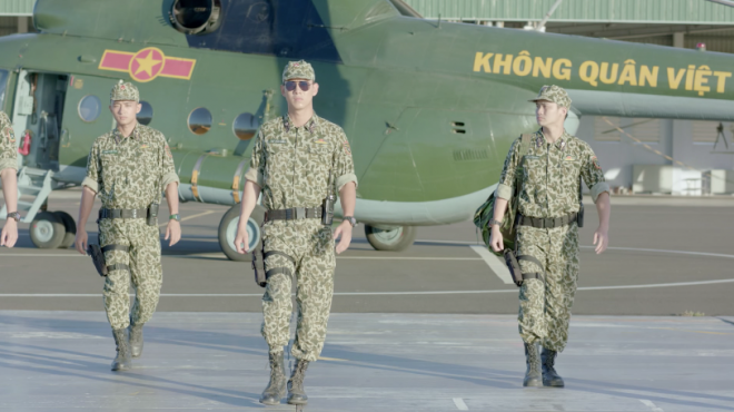 Hau due mat troi phien ban Viet: Khan gia tiep tuc reo rat goi ten Kha Ngan