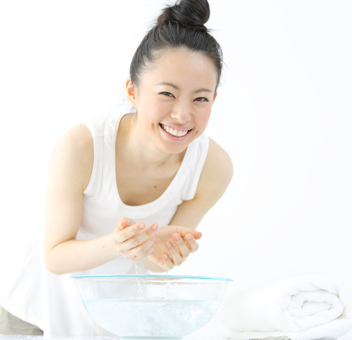 Học sao Hàn cách làm nước hoa quả uống để giúp sáng da từ bên trong