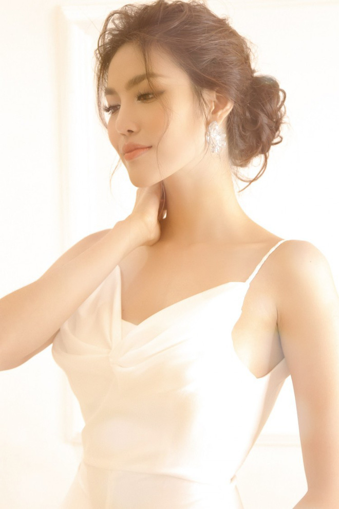 Hình ảnh Lan Khuê đẹp lộng lẫy trong trang phục váy cưới