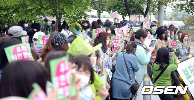 Kim Hyun Joong thang kien ban gai cu ho choi: Cuoc doi cua mot than tuong con lai gi