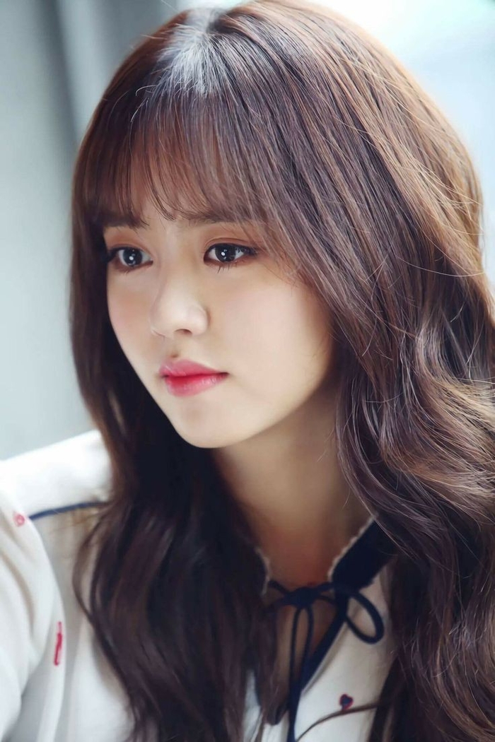 Choáng ngợp trước nhan sắc hiện tại của Kim Yoo Jung và Kim So Hyun