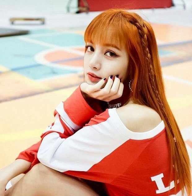 Lisa (Blackpink): Báo Thái tiết lộ về người bố nuôi nổi tiếng