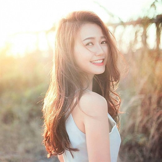 Mạnh mẽ lên cô gái việc gì phải tranh giành thứ không thuộc về mình
