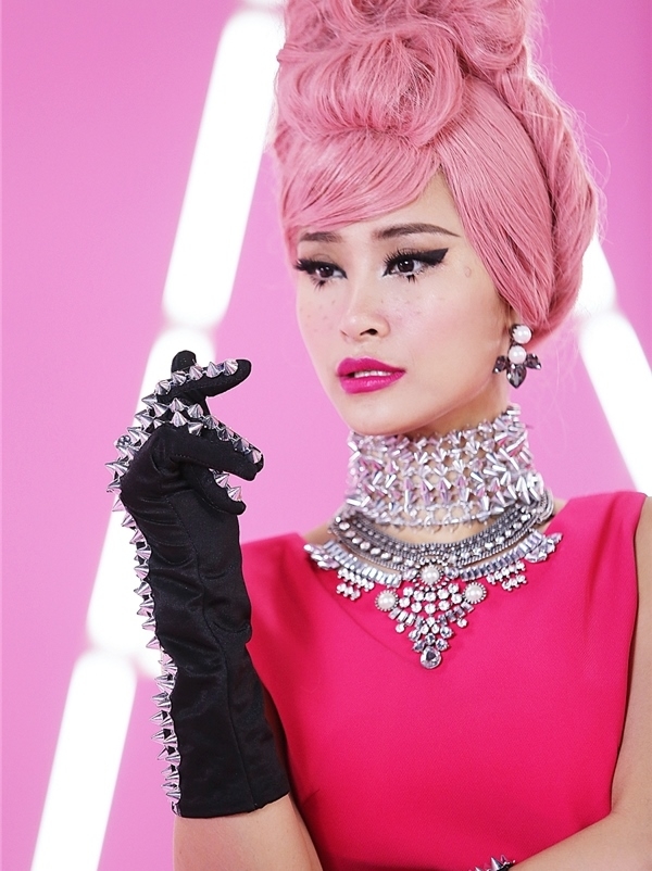 Mỹ nhân Việt cùng nhuộm tóc hồng nhưng không phải ai cũng thành công