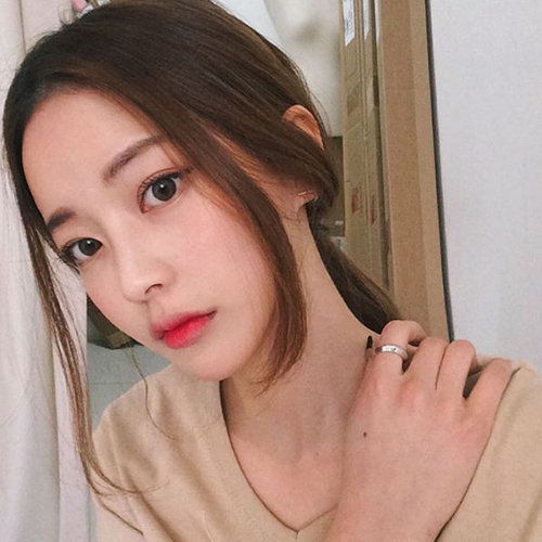 Nhớ kĩ nguyên tắc sau để không bị lộ mặt mộc xấu như các sao Việt sau