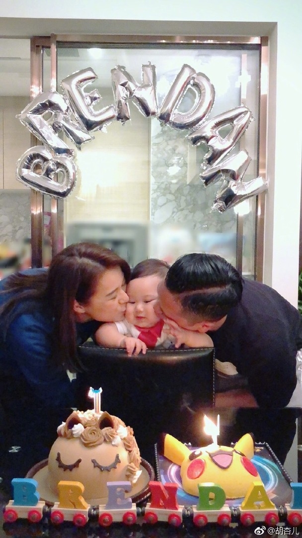 Những “cậu ấm cô chiêu” xứng danh hot kids của dàn sao nổi tiếng TVB