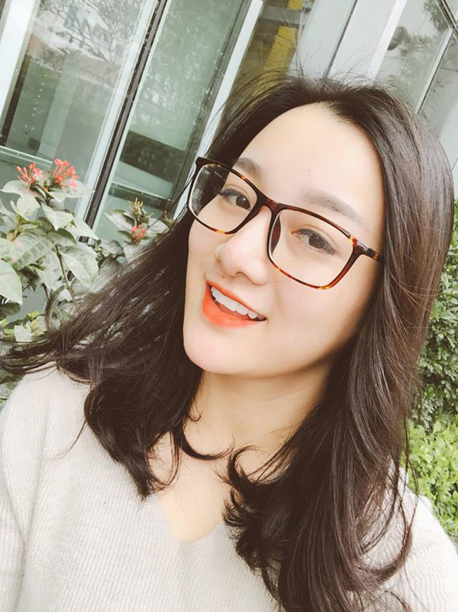 Những cô con gái nuôi ít người biết của Mr. Đàm, Long Nhật, Hoài Linh