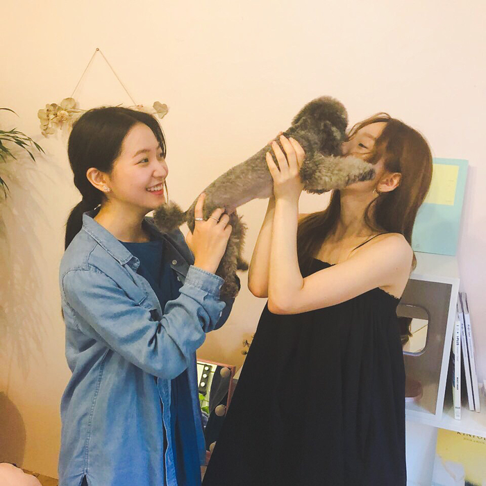 Những hội bạn thân lệch tuổi của showbiz Hàn