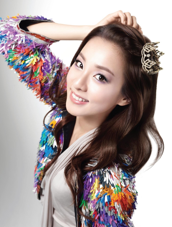 Những idol Kpop từng có tuổi thơ cực kỳ cơ cực