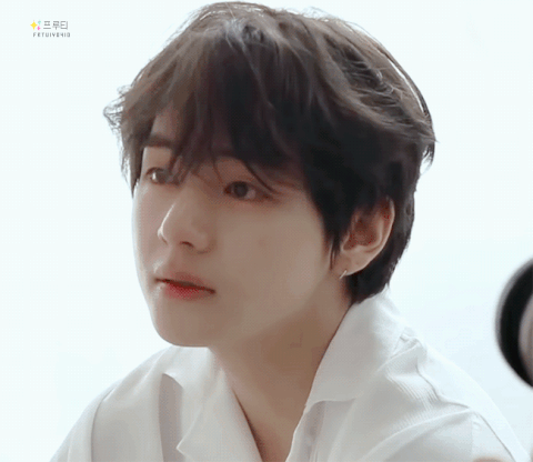 Những khoảnh khắc “đáng giá ngàn vàng” khi các idol nam Kpop rơi lệ