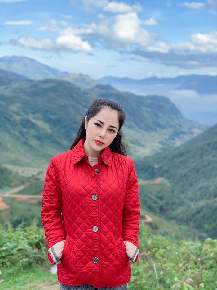 Những mẹ đơn thân một con trông mòn con mắt của showbiz Việt