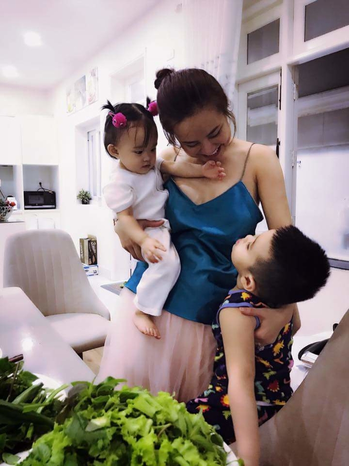Những người đẹp Việt bí mật sang nước ngoài sinh con