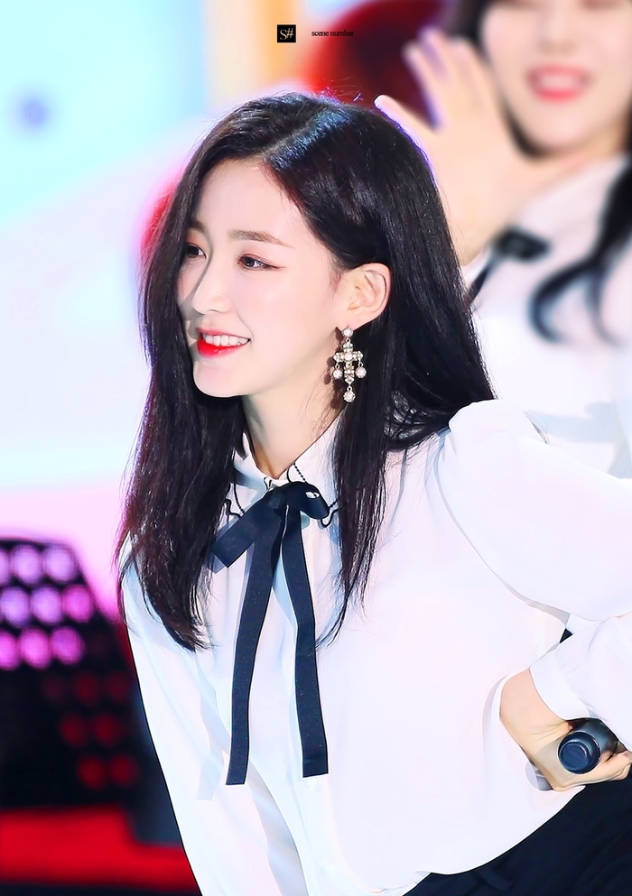 Những nữ idol Kpop sở hữu nhan sắc đậm chất điện ảnh