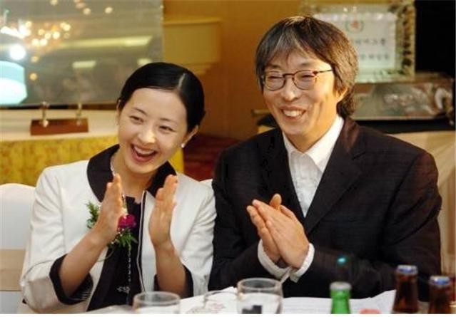 Sau những câu chuyện tình của showbiz: Không đẹp như cô tích