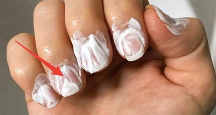 Trộn chanh với kem đánh răng - mẹo làm đẹp toàn diện cho bạn gái
