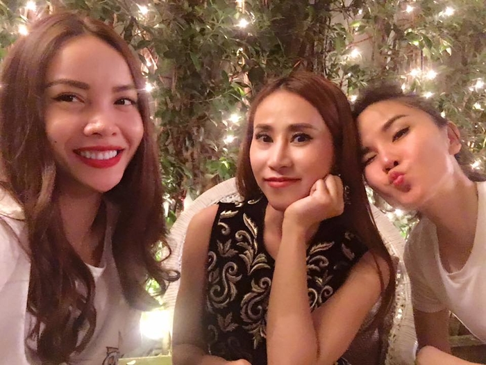 Tưởng ghét nhau, những sao Việt này lại bất ngờ thân thiết đến lạ