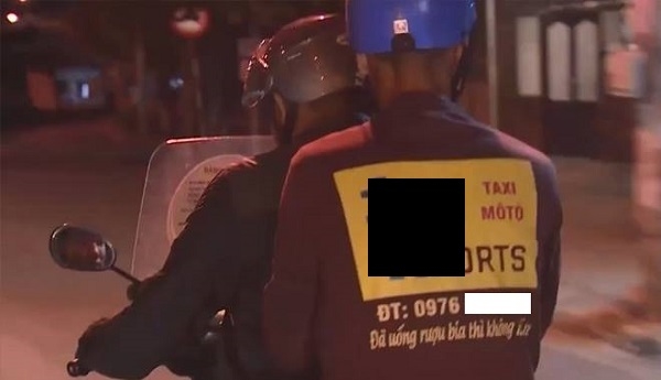 Xuất hiện dịch vụ taxi dành cho người say xỉn