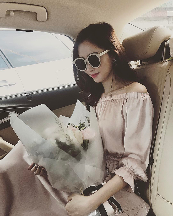 Kiểu váy áo khiến Đặng Thu Thảo mê mệt từ thời son rỗi đến khi làm mẹ