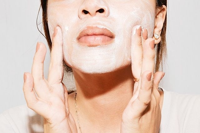 5 thói quen khi chăm sóc da khiến làn da bạn lão hóa nhanh chóng