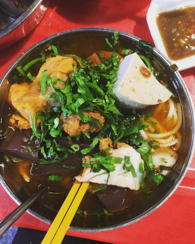 5 hàng bún riêu đỉnh nhất ở Sài Gòn ai cũng nên biết đến