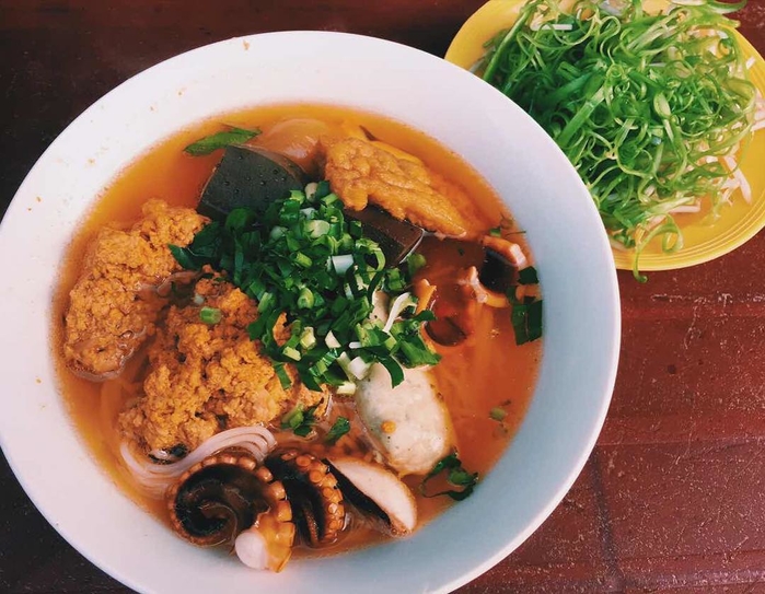 5 hàng bún riêu đỉnh nhất ở Sài Gòn ai cũng nên biết đến