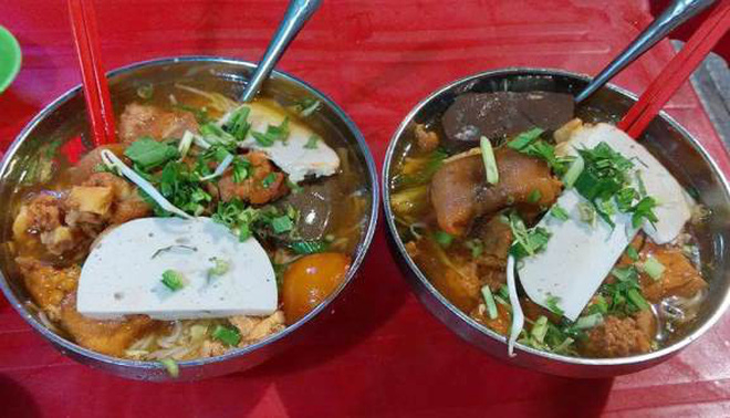 5 hàng bún riêu đỉnh nhất ở Sài Gòn ai cũng nên biết đến