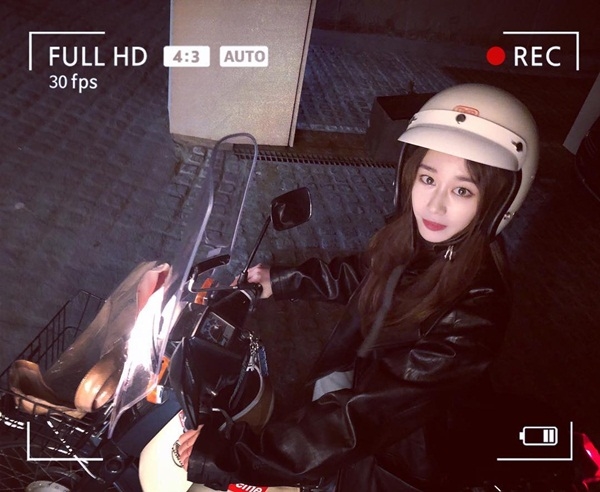 Ảnh hot sao Hàn: Hyun Ah hạnh phúc bên E'Dawn