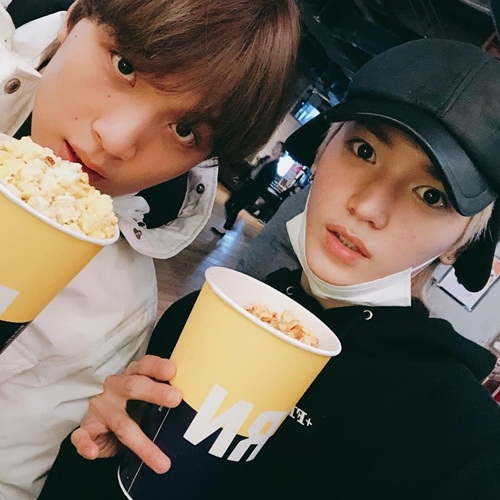 Ảnh hot sao Hàn: Hyun Ah hạnh phúc bên E'Dawn