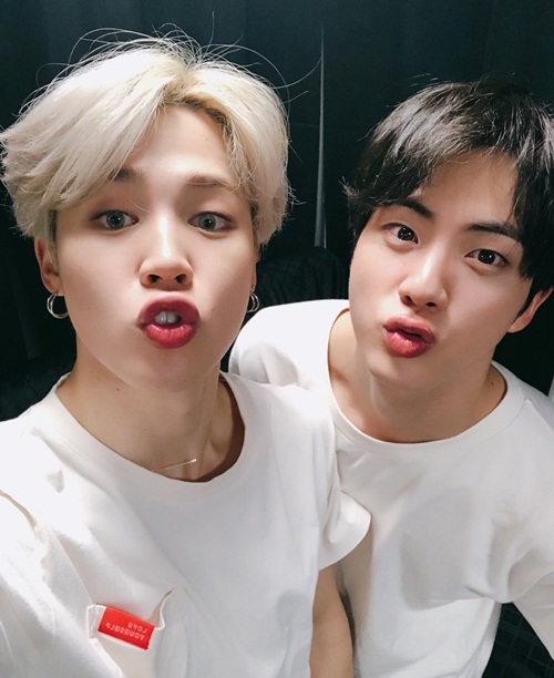 Ảnh hot sao Hàn: Hyun Ah hạnh phúc bên E'Dawn
