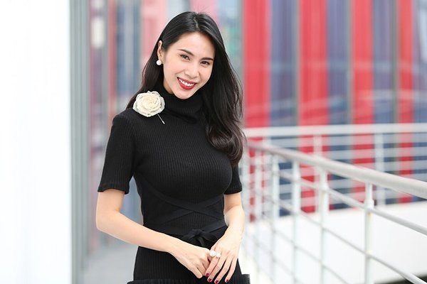Bảo ve nguoi than: Khac Hung bi nem da, Tuan Hung lai nhan duoc su cam thong