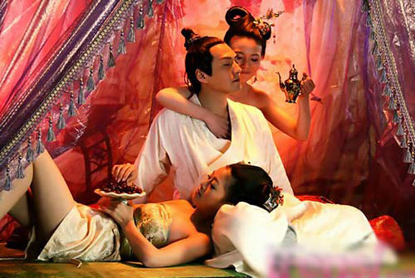 Sự cạnh tranh khốc liệt của phi tần mỹ nữ bên trong Tử Cấm Thành