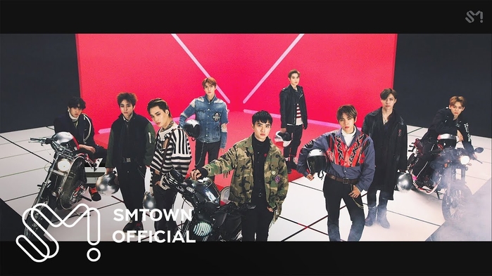 Cận cảnh màn trình diễn sân khấu đỉnh cao Tempo của EXO tại Music Bank