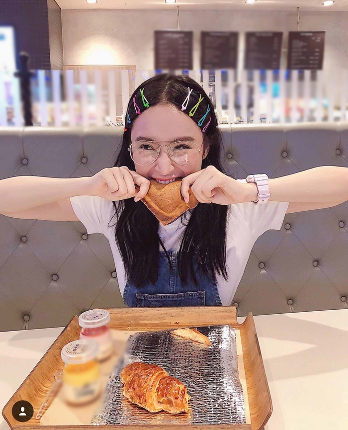 Cặp mái một thời bất ngờ quay trở lại khiến hot girl Việt phát cuồng