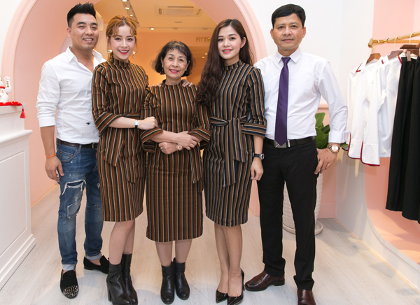 Ít ai biết loạt sao này đều xuất thân từ gia đình nghề giáo tri thức