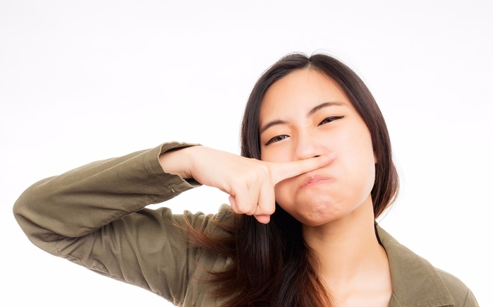 Chỉ vì căn bệnh khó nói, cô gái bốc mùi tanh như cá
